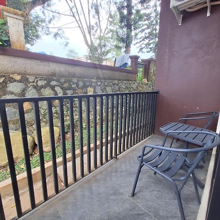 Urbanview Hotel Inkoppabri Cisarua Puncak Екстер'єр фото