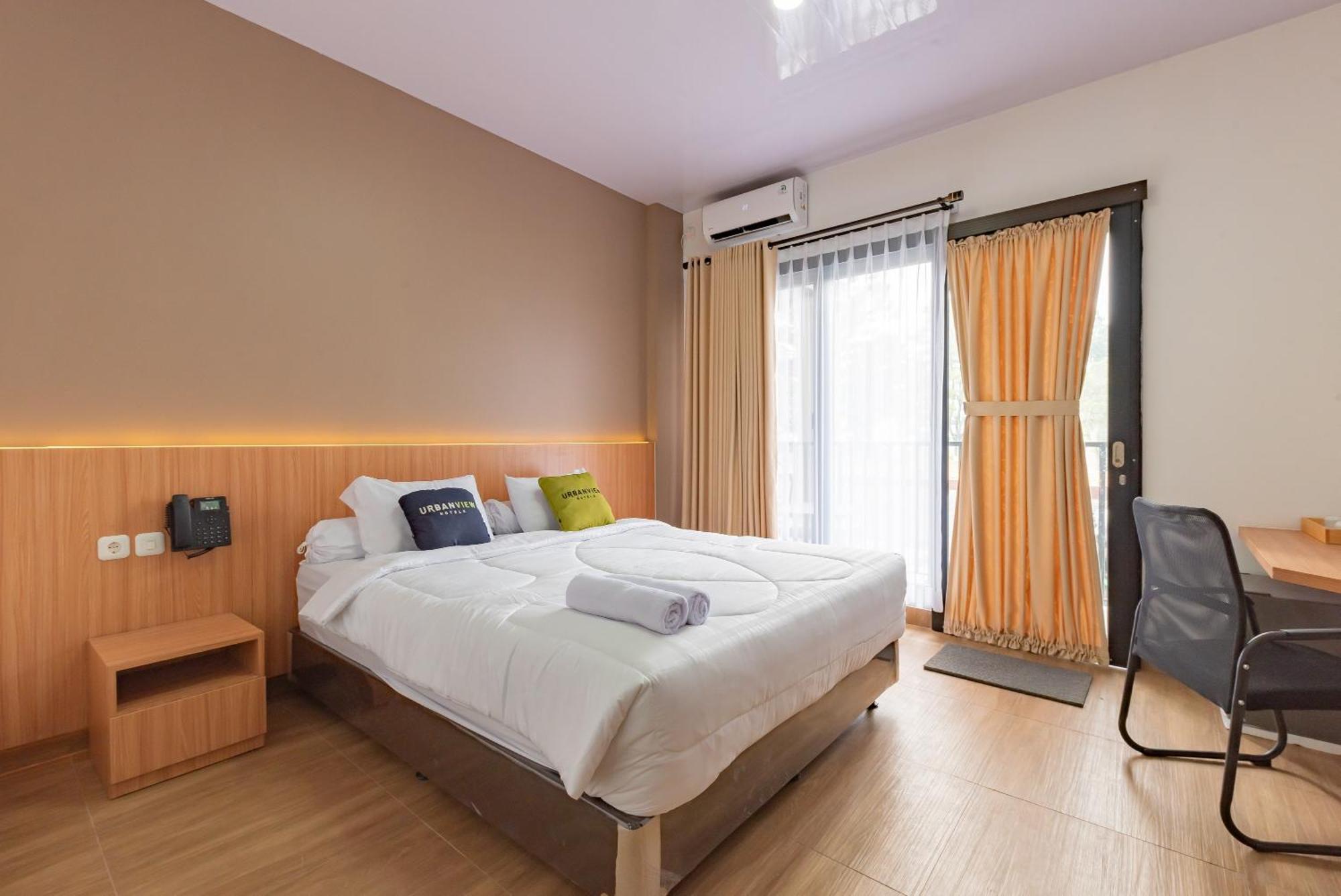 Urbanview Hotel Inkoppabri Cisarua Puncak Екстер'єр фото