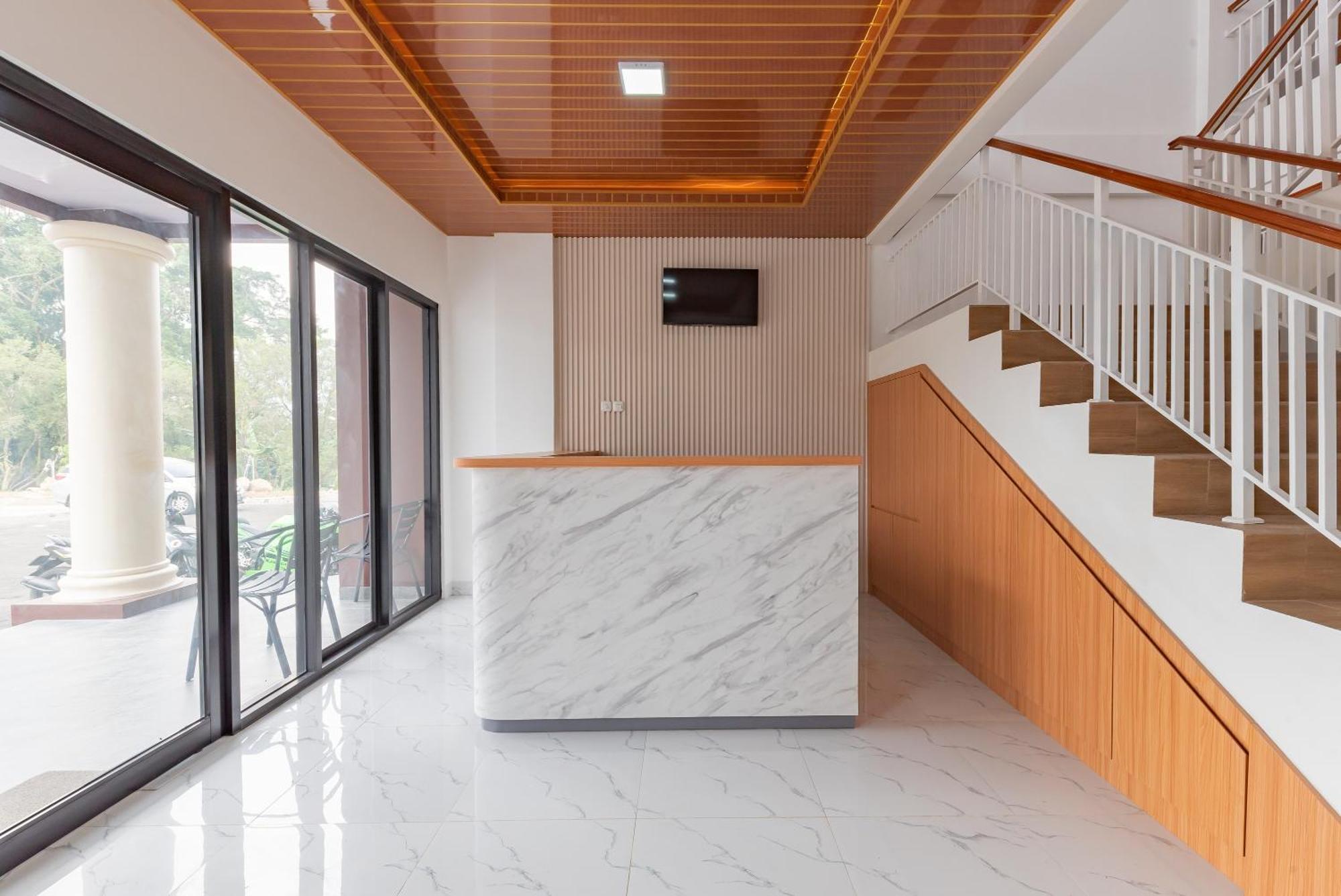 Urbanview Hotel Inkoppabri Cisarua Puncak Екстер'єр фото